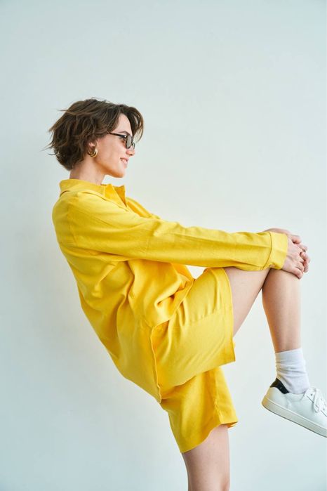 Новий костюм з льону шорти та сорочка Easy One