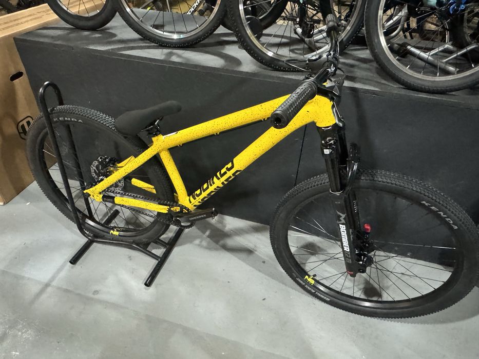 Nowka sztuka Nowy NS Bikes Movement 1 2025 Yellow Splash!