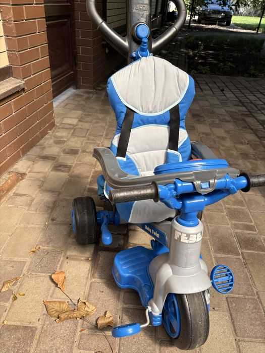 Детский трехколесный велосипед