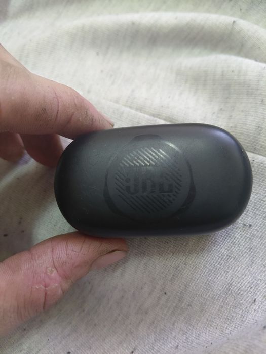 JBL Quantum TWS Air — бездротові ігрові навушники 2.4GHz + Bluetooth