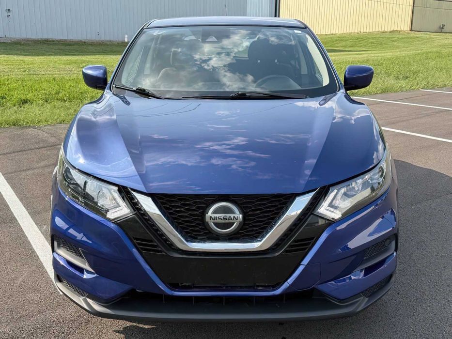Nissan Rogue Sport S      2022