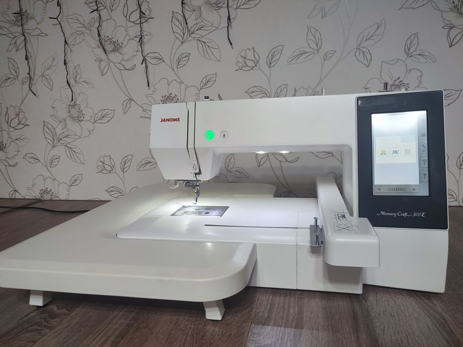 Вишивальна машина Janome 500e