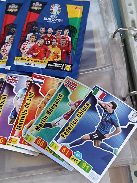 5 Saquetas e 9 Topps futebol EURO 2024