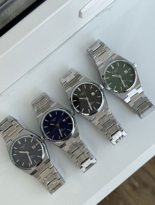 Неймовірний Годинник Tissot prx powermatic 80 Часи