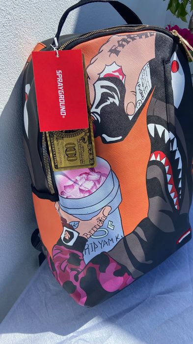 Mochila sprayground com estampa exclusiva