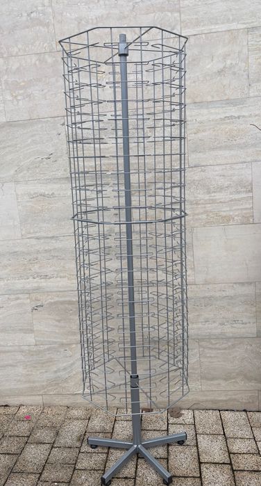 Duży stojak obrotowy na okulary