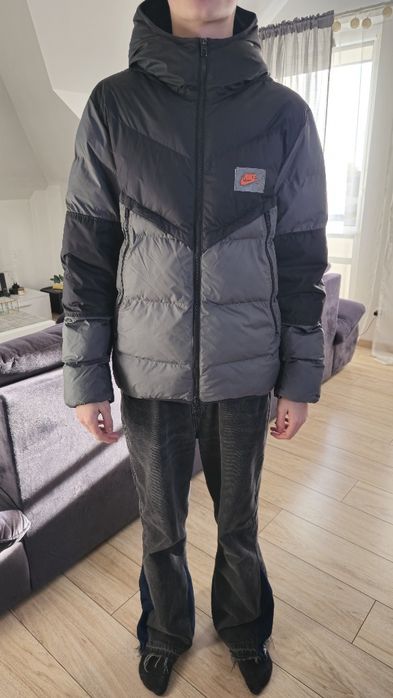 Kurtka NIKE storm fit
