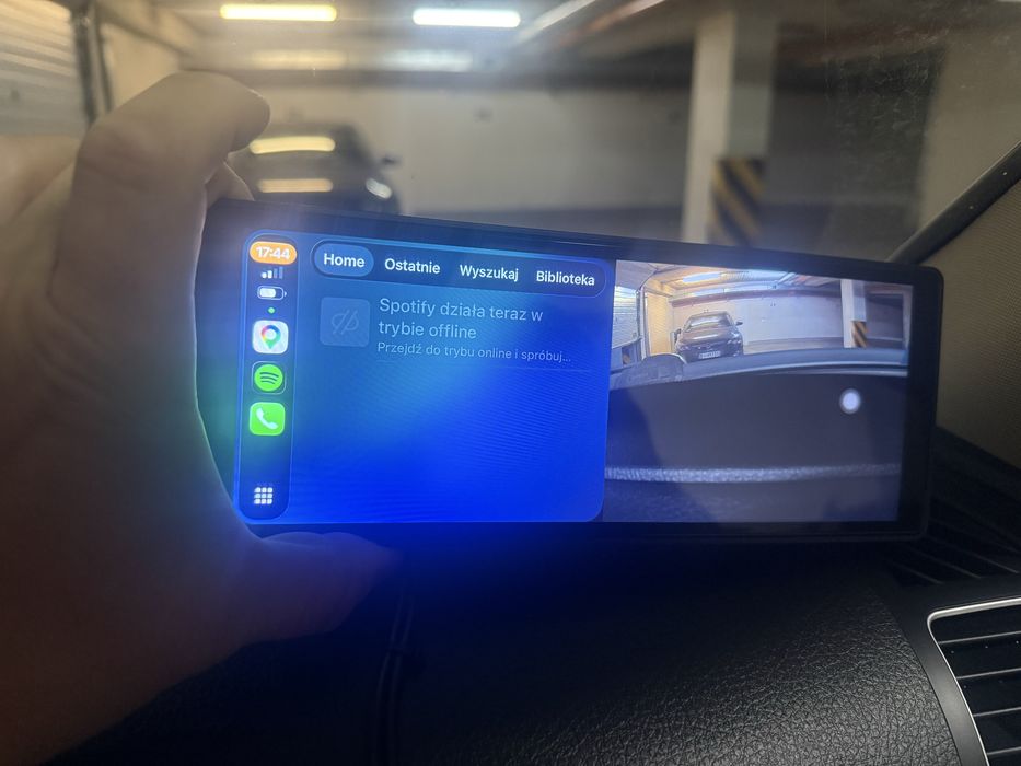 Stacja multimedialna apple car