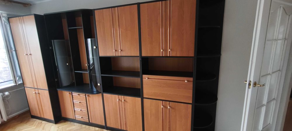 Sprzedam dużą meblościankę / segment do pokoju