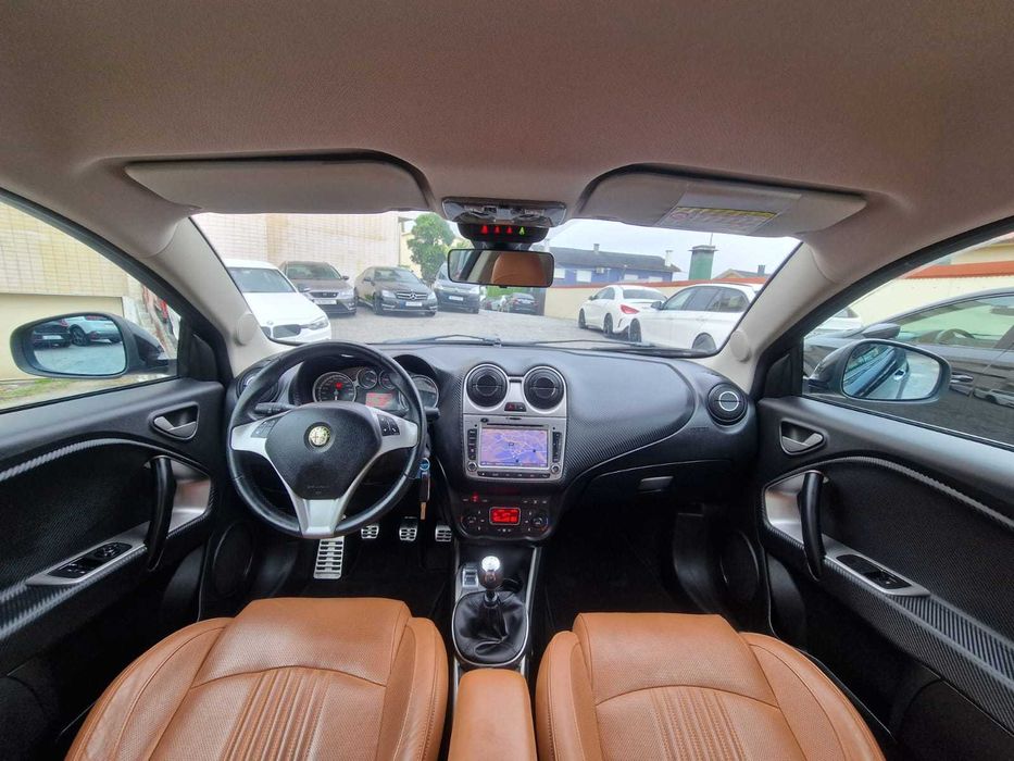 ALFA ROMEO MITO 1.3 JTDM 85CV DISTINTIVO