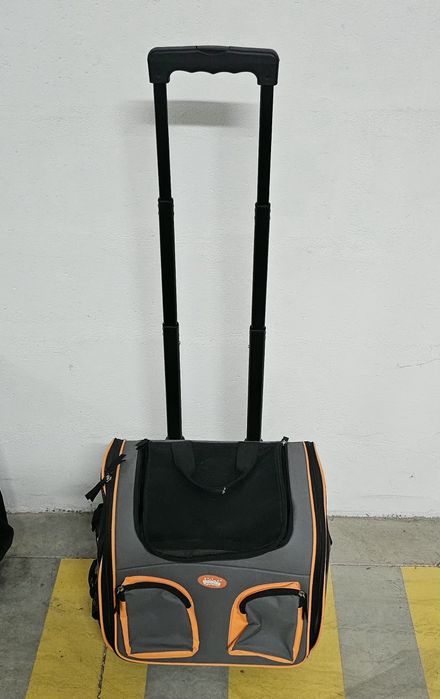 Porta animais  com rodas