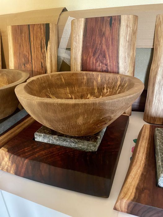 Fruteira de madeira natural