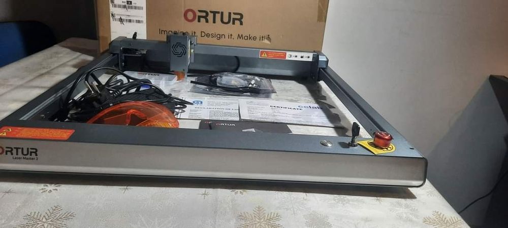 Máquina corte e gravação a laser