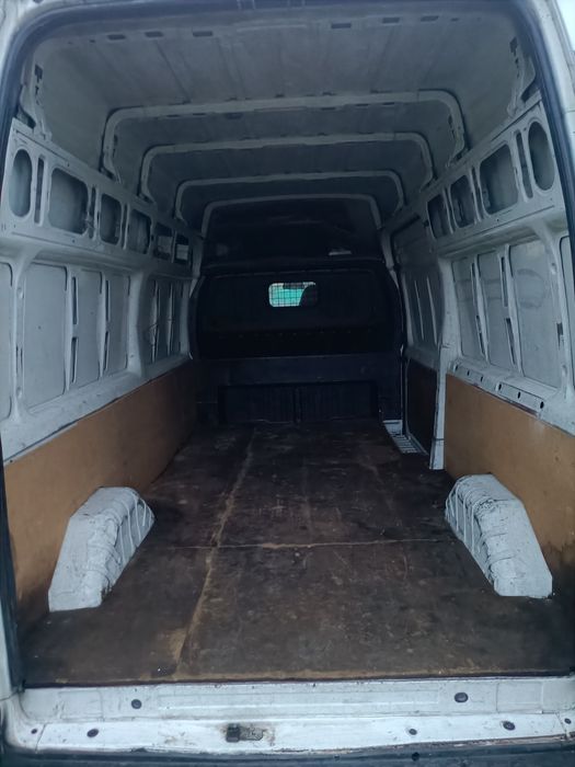 Aluguer de carrinhas de mercadorias