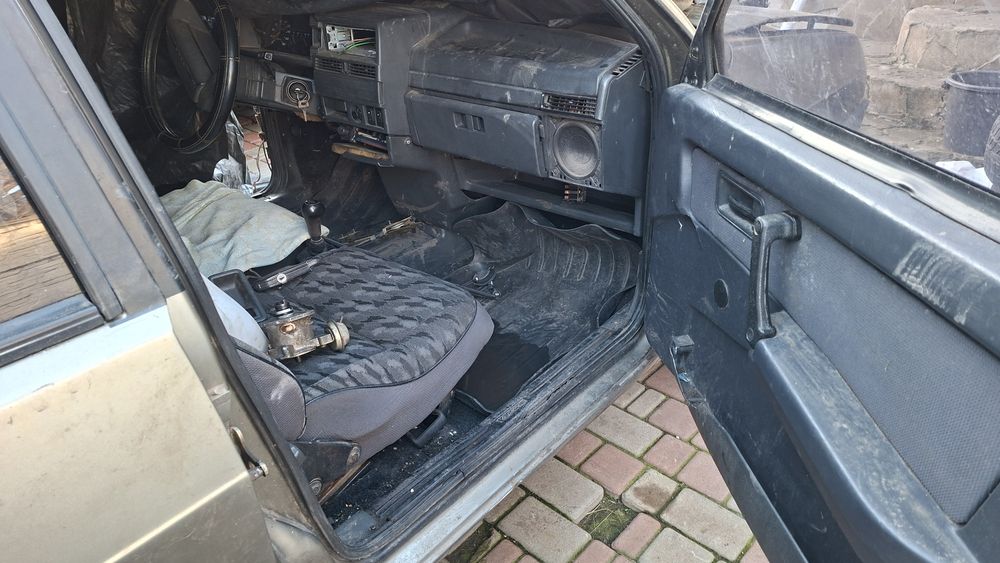 Разборка ВАЗ 21099  2000 г.в. мотор 1.5 8 клап КПП документы впорядке