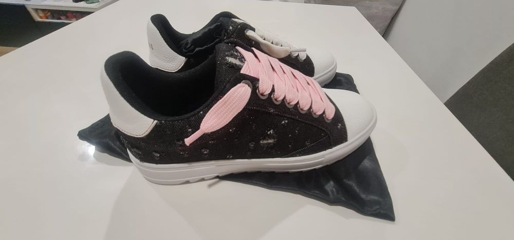 Sapatos desportivos NUMERIS  masculinos sapatos de lona pintados à mão tendência da moda personalizados.