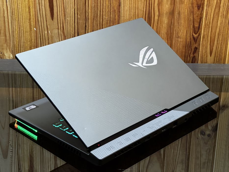 Як новий! Asus ROG 15, RTX3050, 144hz, Ryzen 7 4800h