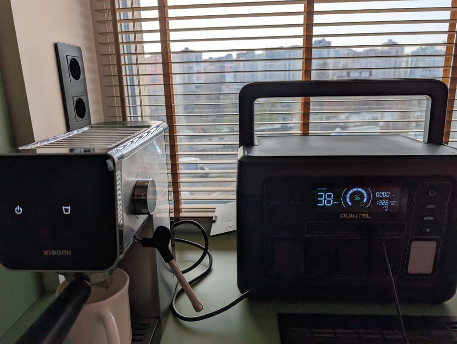 Наявність. Київ 1000 втг 1,0 квтг 1800 Зарядна станція Oukitel p1000