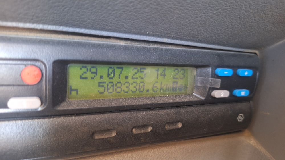 Renault Magnum 220 dci Grua
