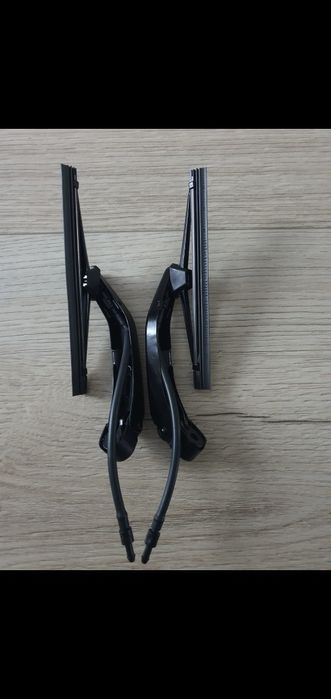 Volvo wycieraczki reflektorow