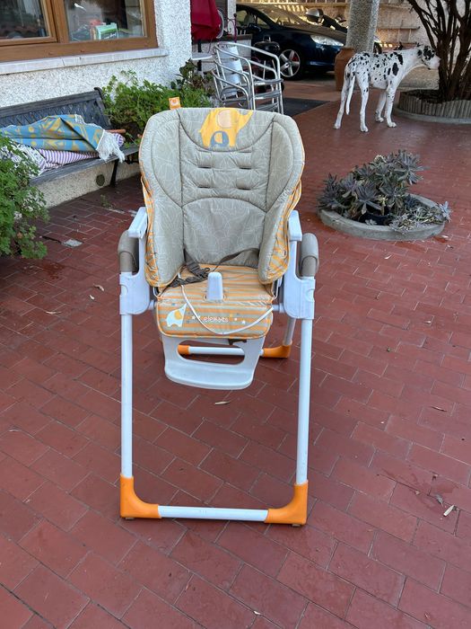 Cadeira de refeição da Jané