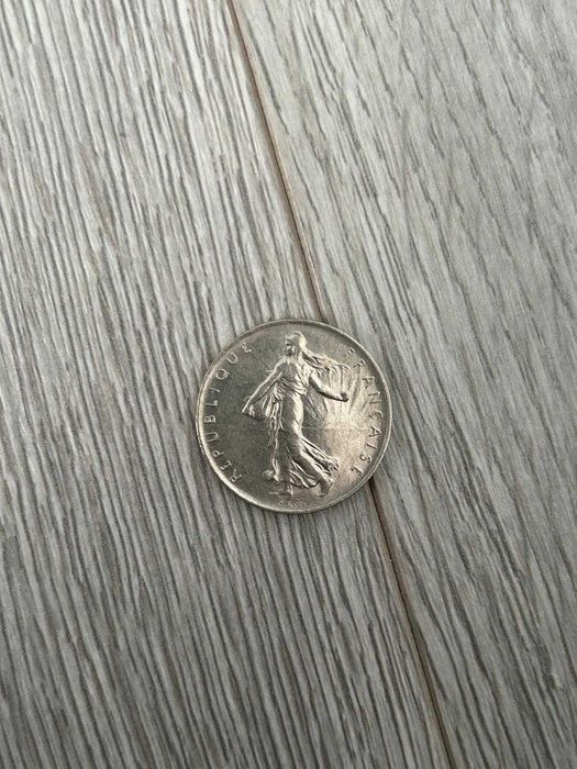 Moedas França, Itália e Canadá