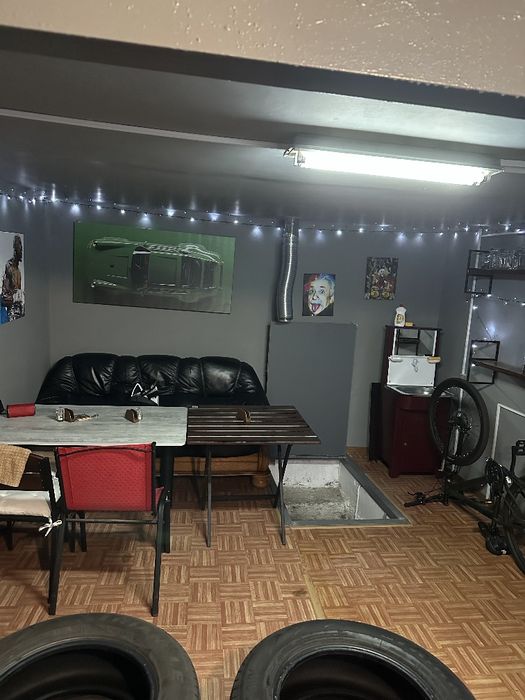 Продам " гараж" возле пожарной части