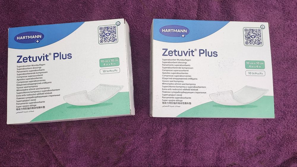 Opatrunek Zetuvit Plus 10 cm x 10 cm 21 szt.
