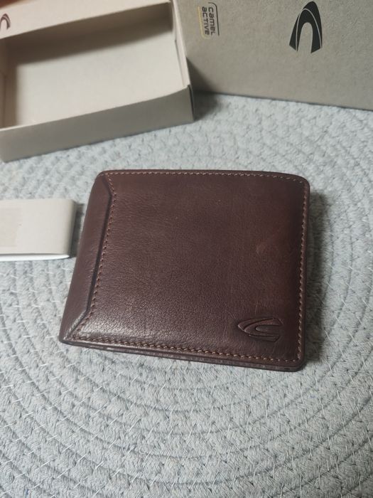 Carteira homem Camel com porta moedas