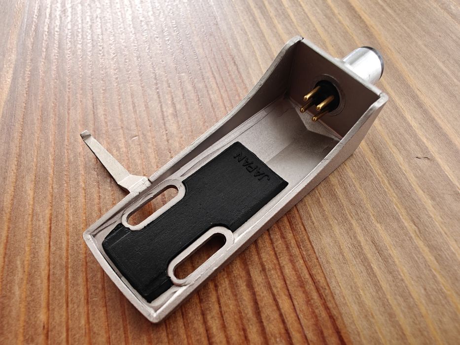 Denon PCL-4 headshell
