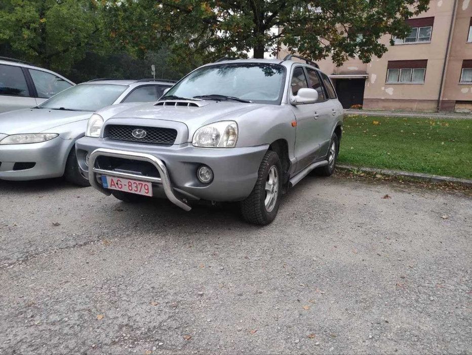 Продам Hyundai Santa Fe.
