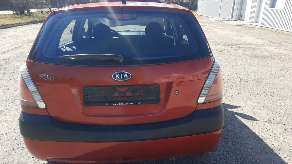Kia rio 1.4 свежепригнана