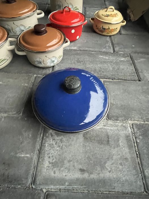 Продам каструлі