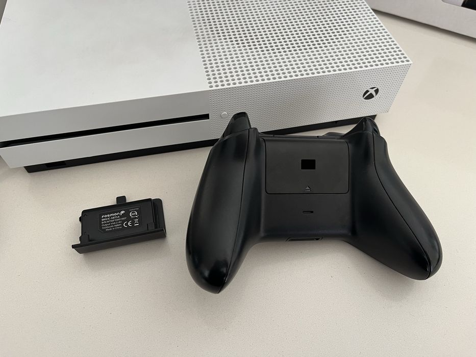 Xbox One S capacidade 1TB