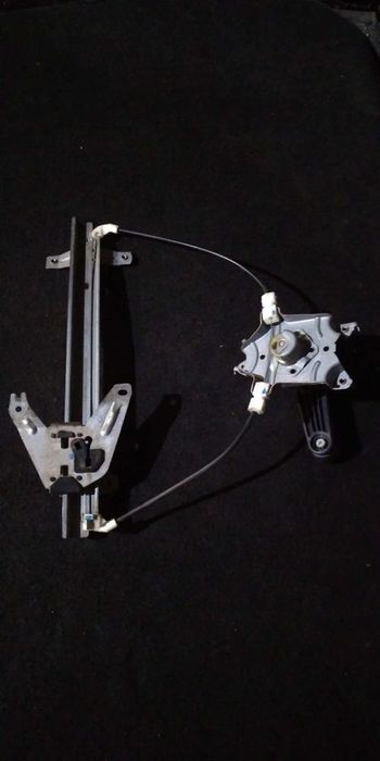 Elevador Trás Dto Nissan Primera (P11)