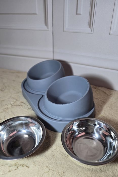 Подвійна миска/годівниця для тварин