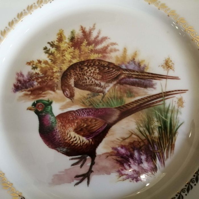 Serviço de porcelana francesa de 14 peças
