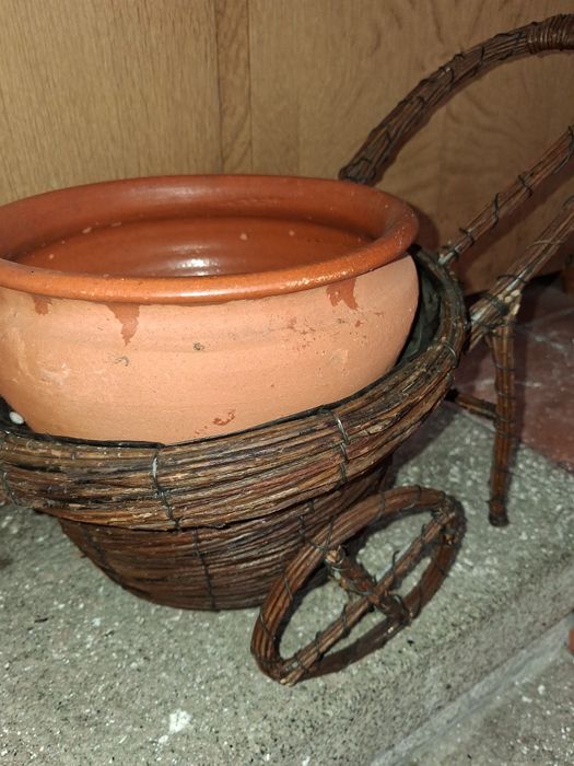 Floreira em verga com vaso
