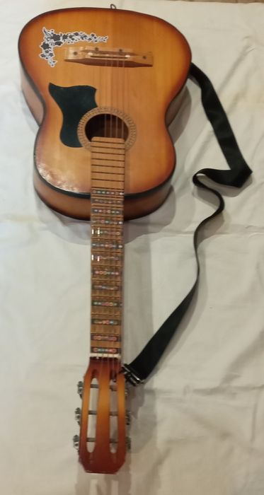 Музыкальный инструмент.