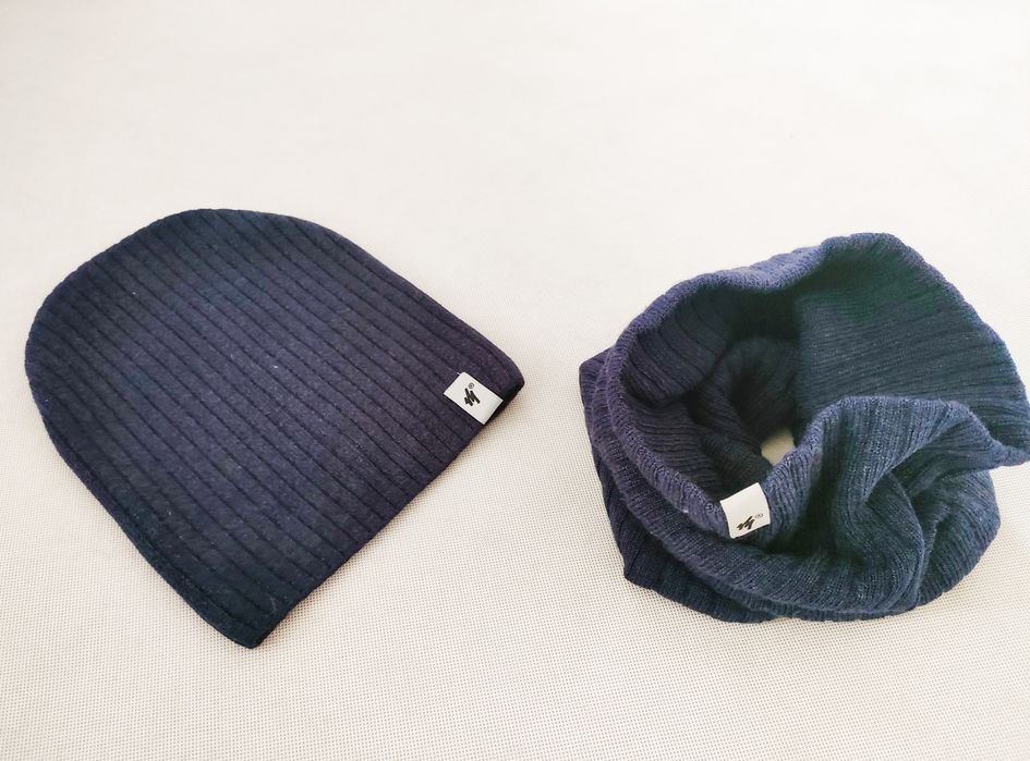 Komplet czapka+ komin