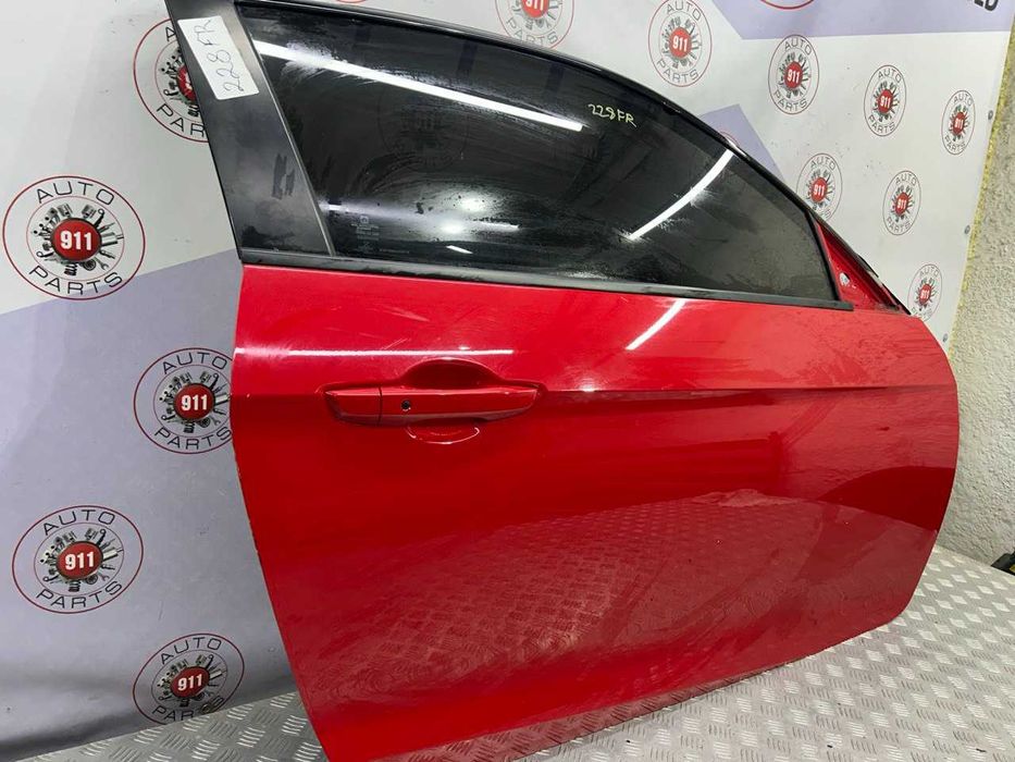 Двері передні праві для Honda Civic coupe 2016+