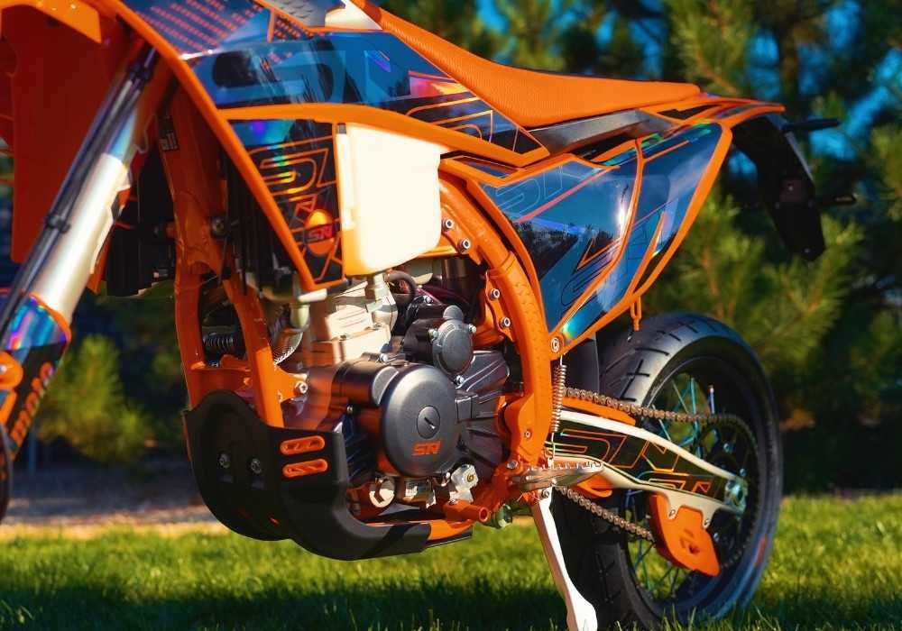 Краще та якісніше аналогів Мотоцикл STN V8 Motard мотард в АРТМОТО