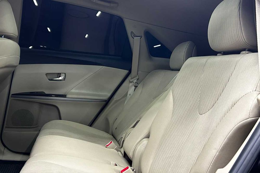 Toyota Venza 2011