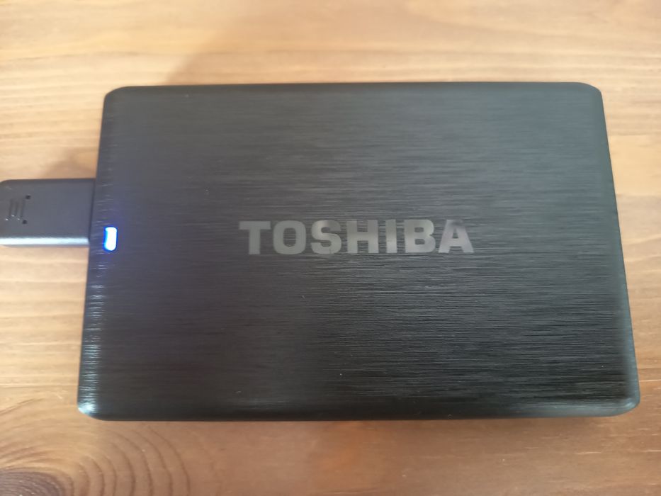 Dysk zewnętrzny przenośny UBS Toshiba 500 gb