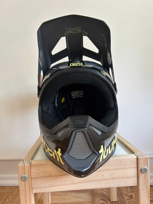 capacete 100percent 100% STATUS Youth (tamanho YM)