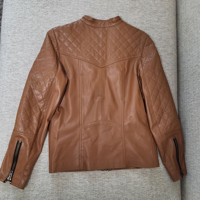 Куртка жіноча з натуральної шкіри