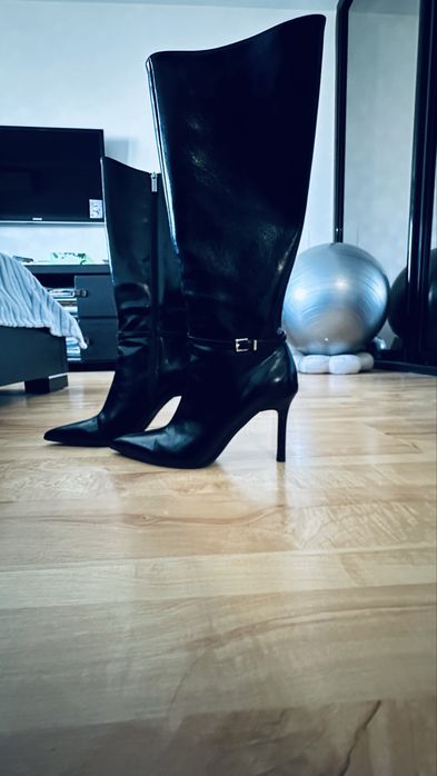 Сапоги розмір 38