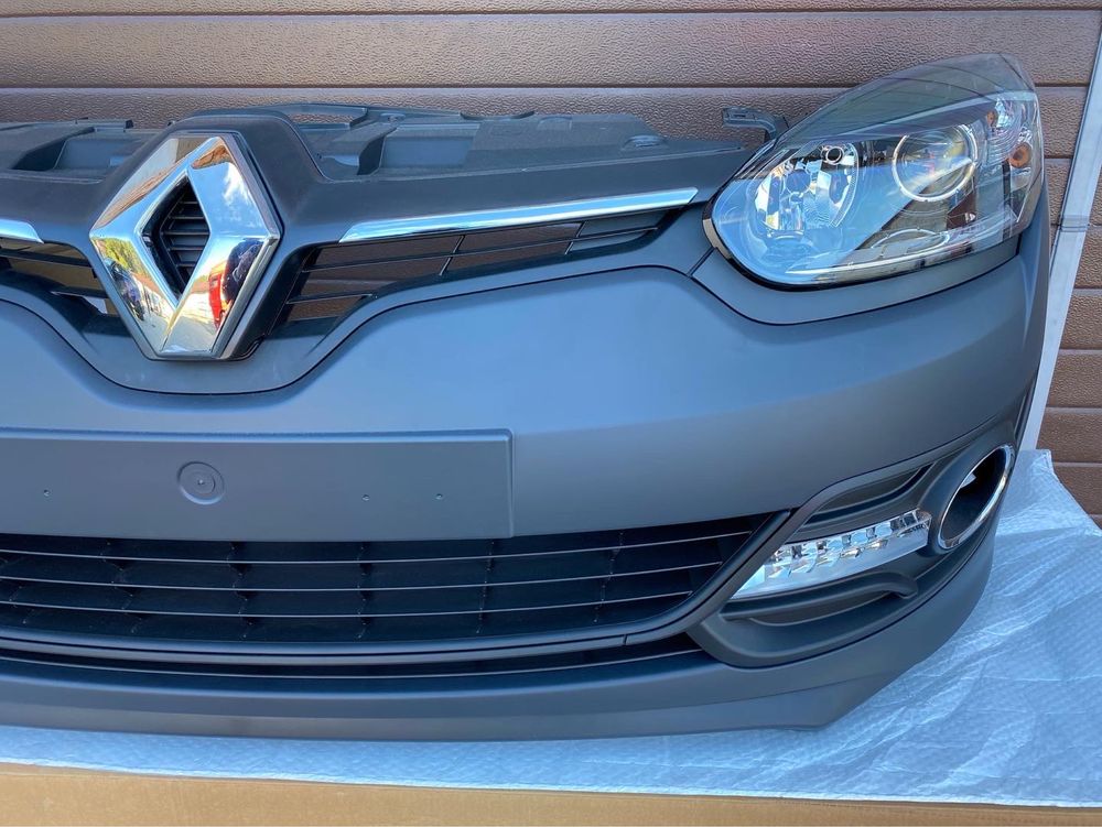 Бампер передний Megane 3 Рено Меган 3 запчасти: 150 $ - Бампери ...