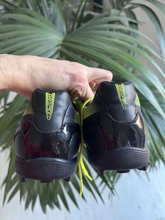 Puma buty halowki evospeed r 42