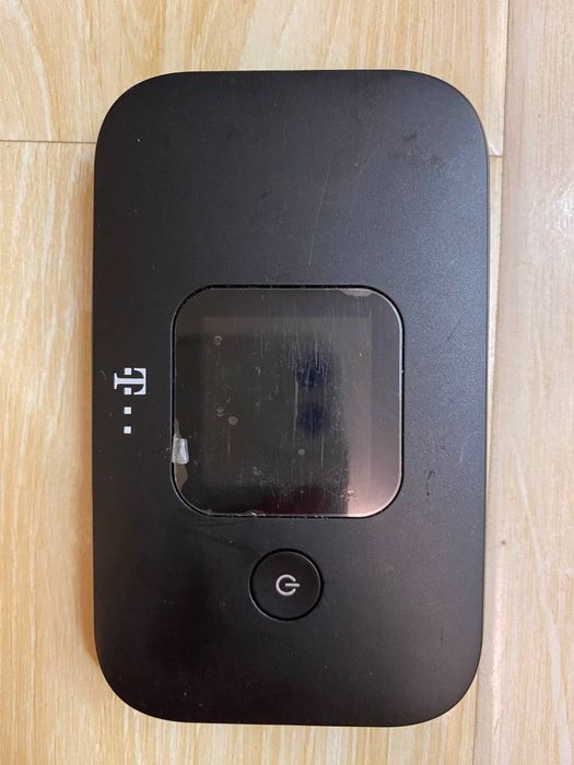 4G Wi-Fi роутер Huawei E5577Cs-321, мобильный интернет